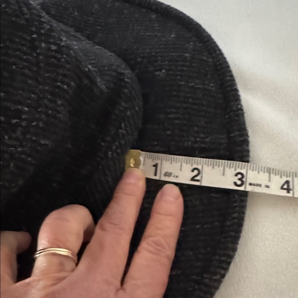 Tilley Winter Hat - Picture 11 of 13